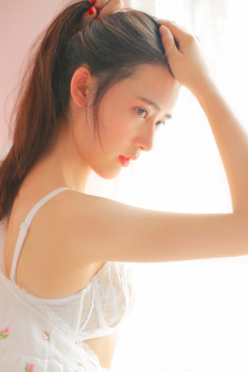 明星专题：娜塔丽·德隆